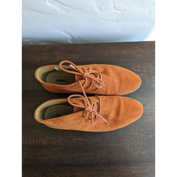 Clarks Originals Women's Phenia Suede Desert Rust Ankle Boot - Size 8.5 - Picture 7 of 10
